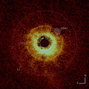 James Webb découvre sa première exoplanète